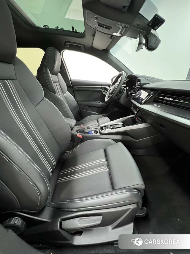Audi A3 id 4263304 из Китая 16