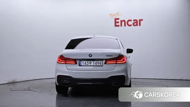 BMW 5 Series (G30) id 3480319 из Кореи 14