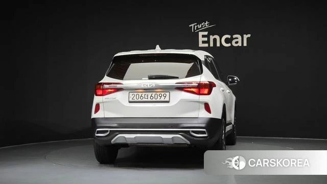 Kia Seltos id 4572955 из Кореи 14