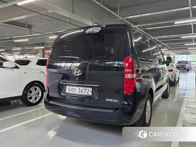 Hyundai The New Grand Starex id 4724266 из Кореи 14