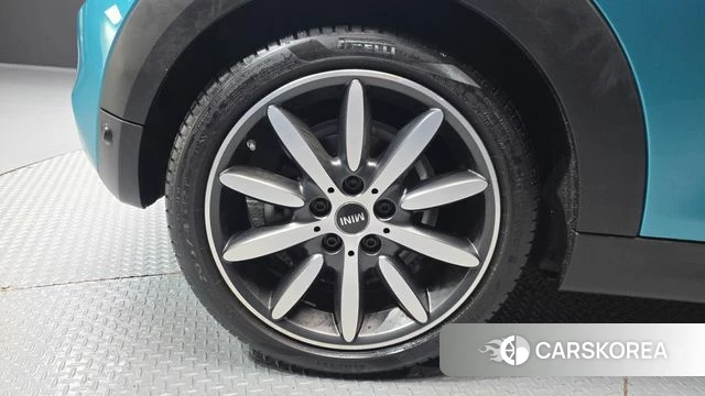 Mini Cooper S Convertible id 3916428 из Кореи 14