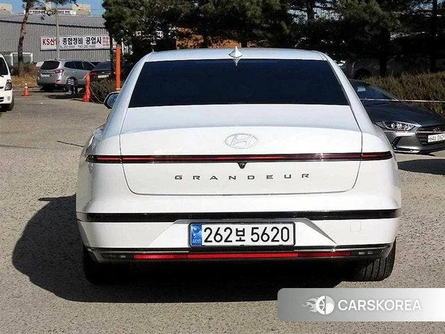 Hyundai Grandeur (GN7) id 4302454 из Кореи 14