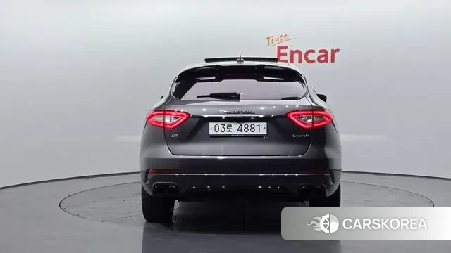 Maserati Levante id 2249458 из Кореи 14