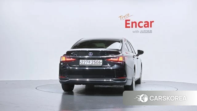 Lexus ES300h 7th generation id 4445903 из Кореи 14