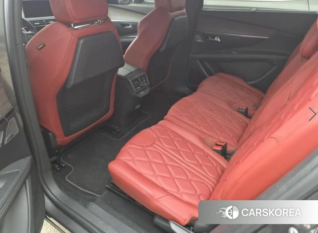 Peugeot 5008 second generation 2024 Серый из Кореи, фото 4