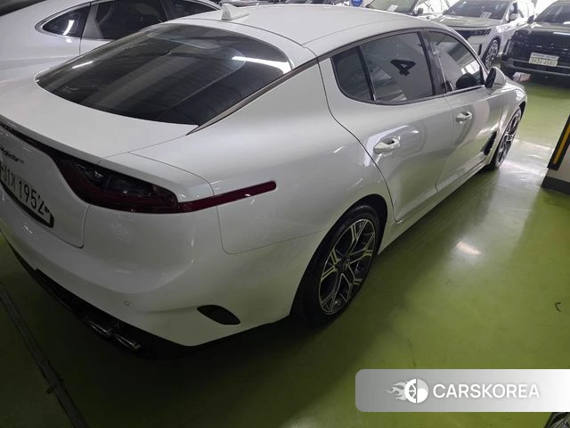Kia Stinger id 3820859 из Кореи 10