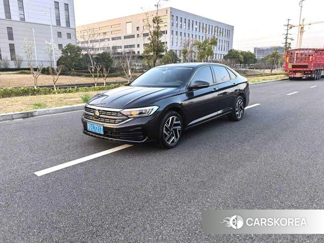 Volkswagen Sagitar 2023 Темно-серый из Китая, фото 4