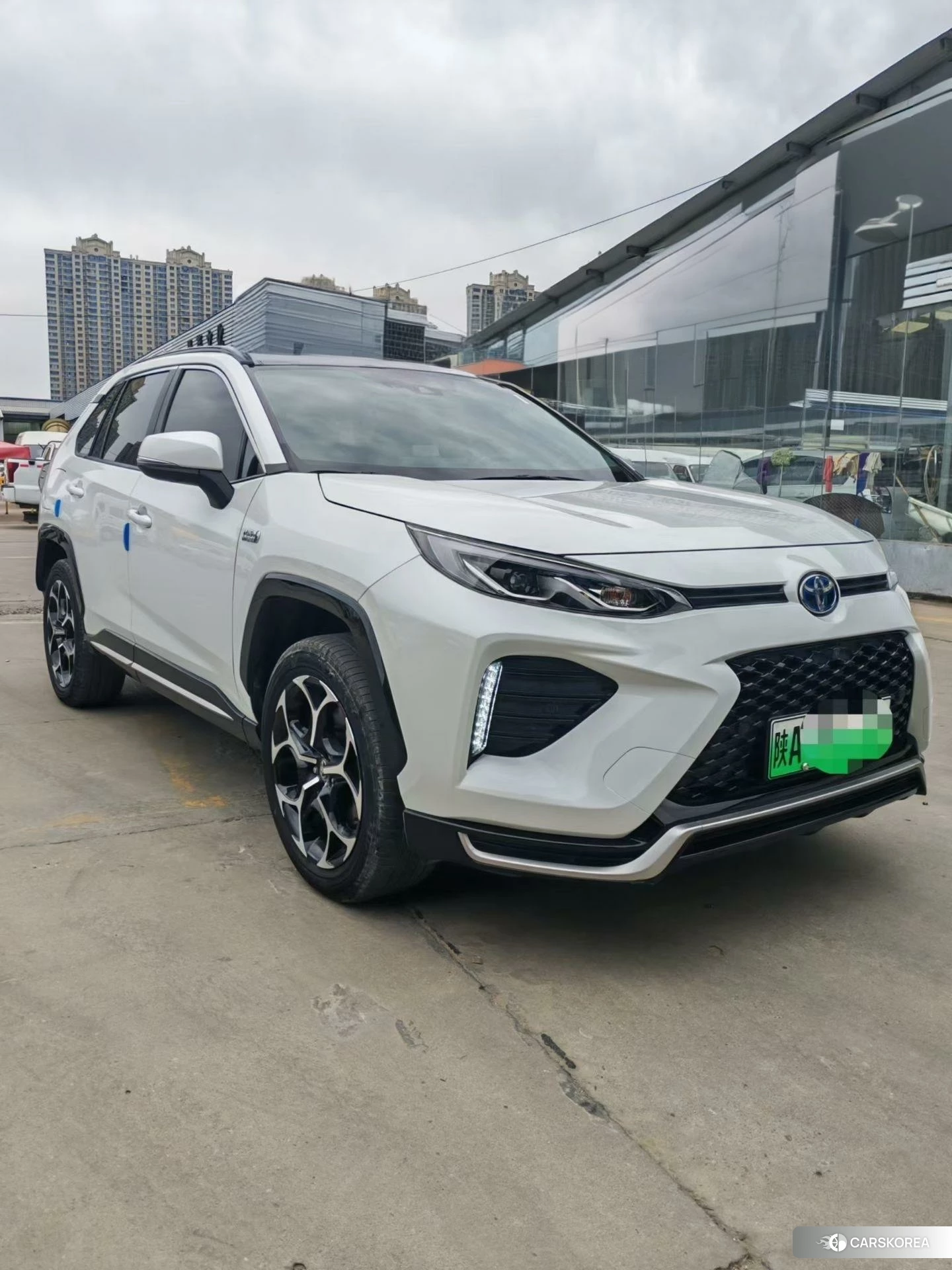 Toyota Weilanda PHEV 2024 Белый из Китая, фото 4
