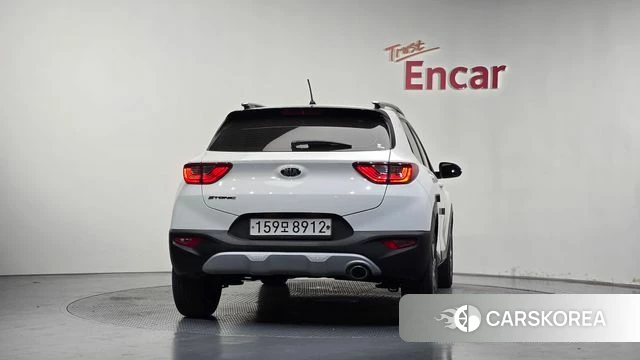 Kia Stonic id 4895103 из Кореи 14
