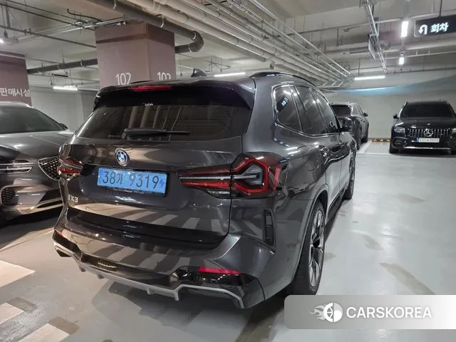 BMW iX3 2024 Серый из Кореи, фото 4