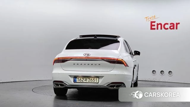 Hyundai The New Grandeur IG id 4410421 из Кореи 27