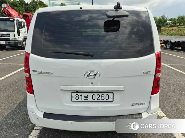 Hyundai The New Grand Starex id 4551537 из Кореи 9