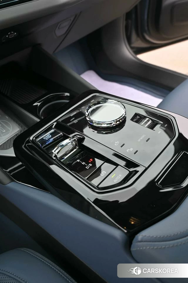 BMW i5 id 4277602 из Китая 18