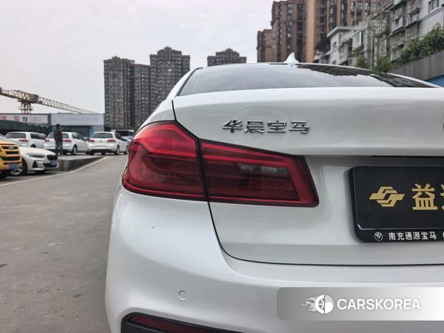 BMW 5 series id 4215698 из Китая 10