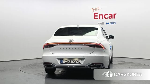 Hyundai The New Grandeur IG Hybrid id 4586162 из Кореи 26