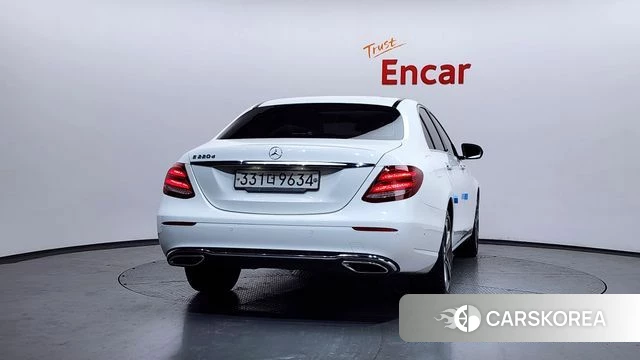 Mercedes-Benz E-Class W213 id 4188075 из Кореи 14