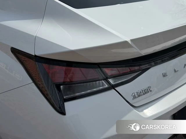Hyundai Elantra id 4263441 из Китая 12