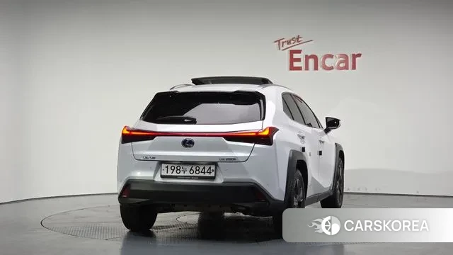 Lexus UX250h id 2976466 из Кореи 14