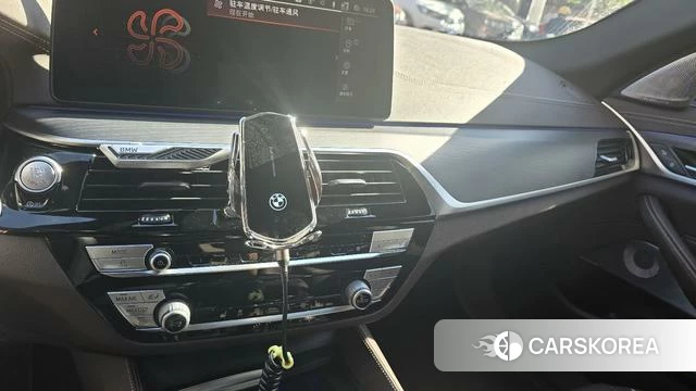 BMW 5 series 2023 Черный из Китая, фото 4
