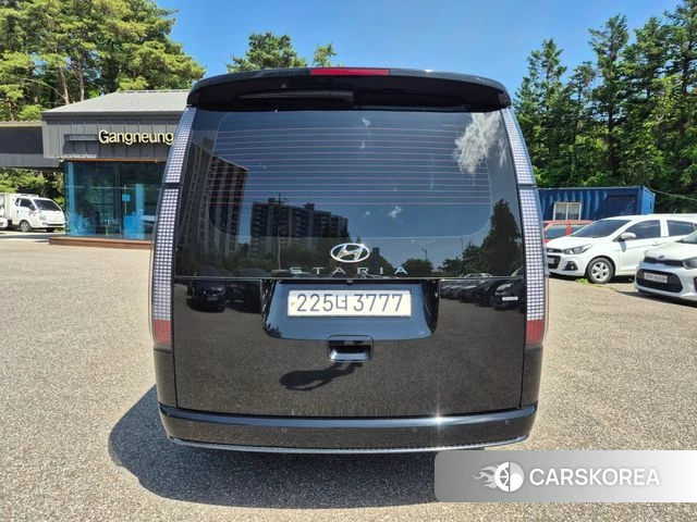 Hyundai Staria id 4419630 из Кореи 14