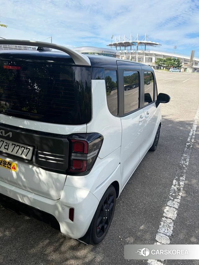 Kia The New Kia Ray 2023 Белый из Кореи, фото 5