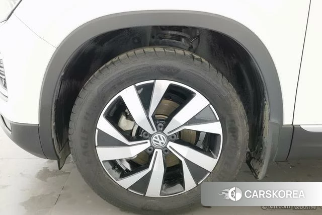 Volkswagen Tanyue id 4298298 из Китая 18