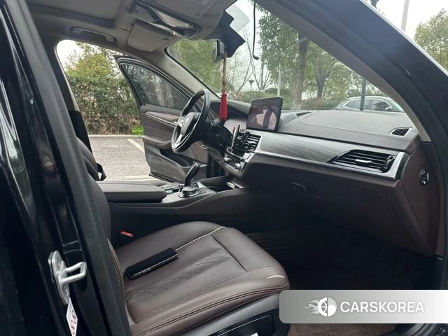 BMW 5 series PHEV id 4236770 из Китая 11