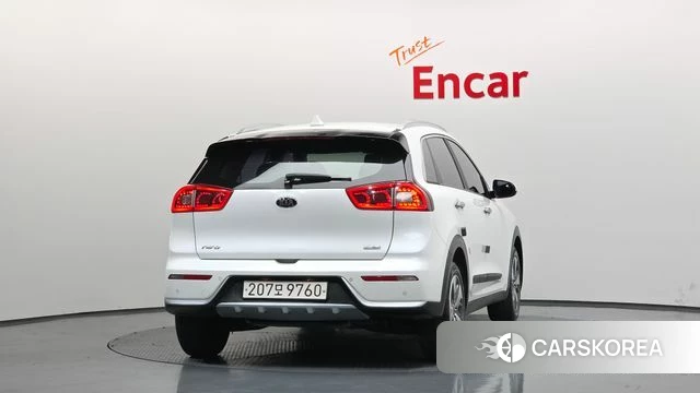 Kia Niro id 3845750 из Кореи 14