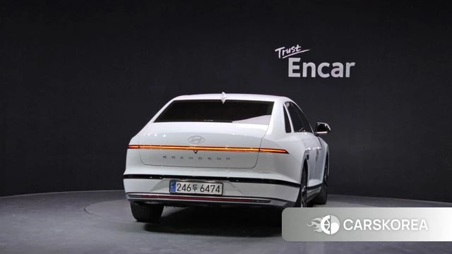 Hyundai Grandeur (GN7) id 4194456 из Кореи 14