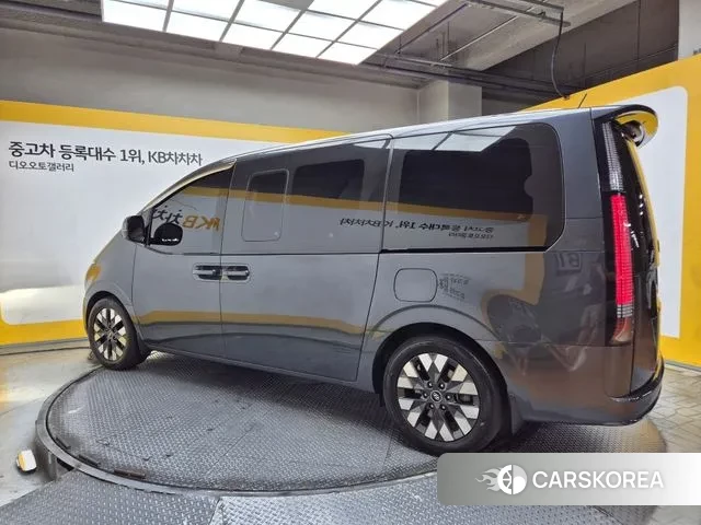 Hyundai Staria id 3043327 из Кореи 7