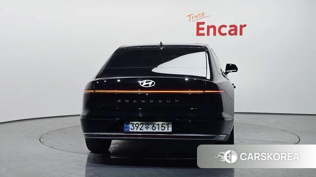 Hyundai Grandeur (GN7) id 3940743 из Кореи 14