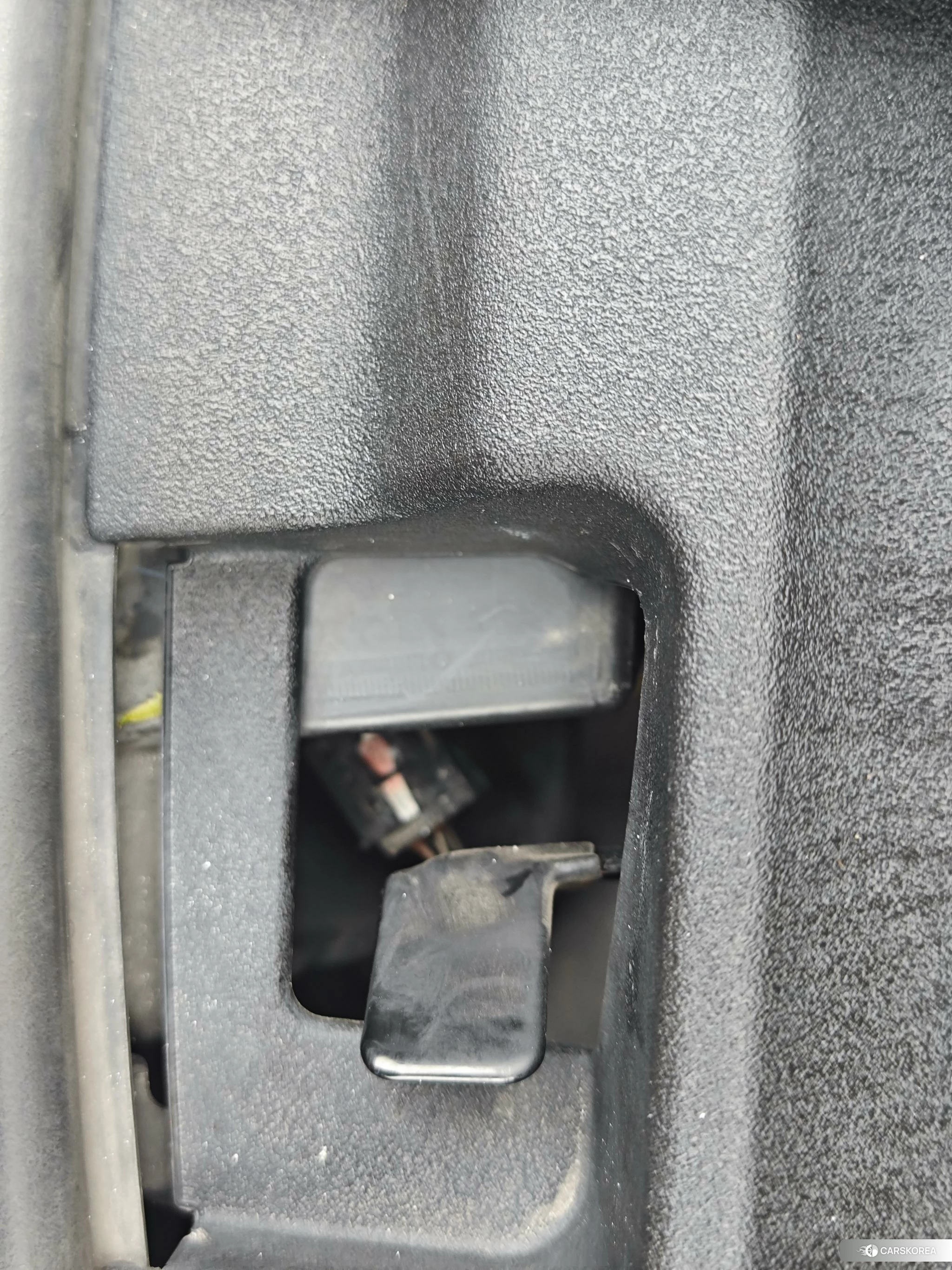 Toyota Corolla id 4440725 из Китая 8