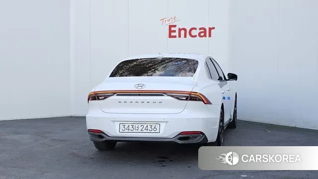 Hyundai The New Grandeur IG Hybrid id 3503752 из Кореи 14