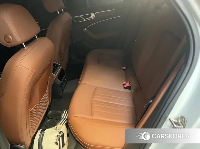 Audi A6 (C8) 2023 Белый из Кореи, фото 4