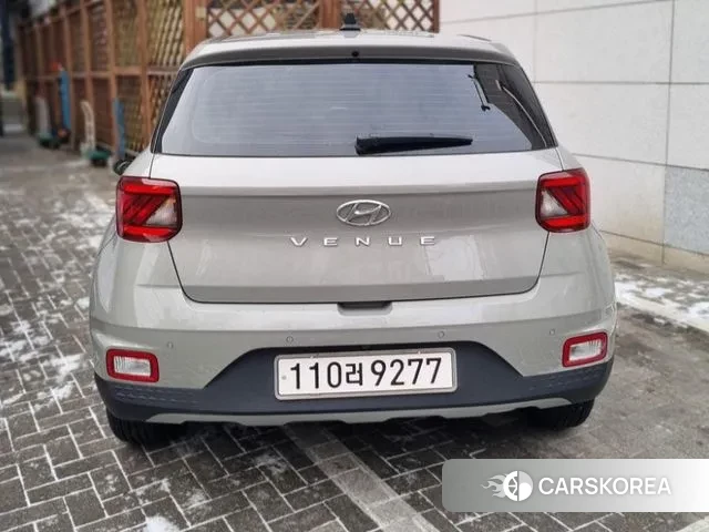 Hyundai Venue 2021 Серебристо-серый из Кореи, фото 4