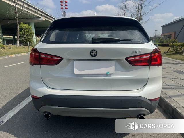 BMW X1 2018 Белый из Китая, фото 5