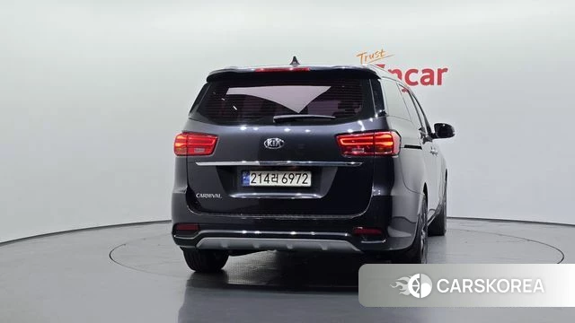 Kia The New Carnival id 4873280 из Кореи 27