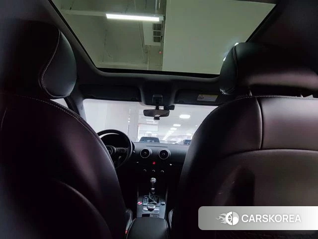 Audi A3 2021 Белый из Китая, фото 5