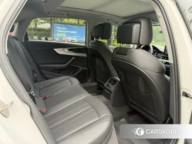 Audi A4L 2021 Белый из Китая, фото 6