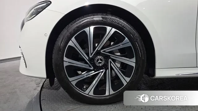 Mercedes-Benz E-Class W214 id 3689415 из Кореи 14