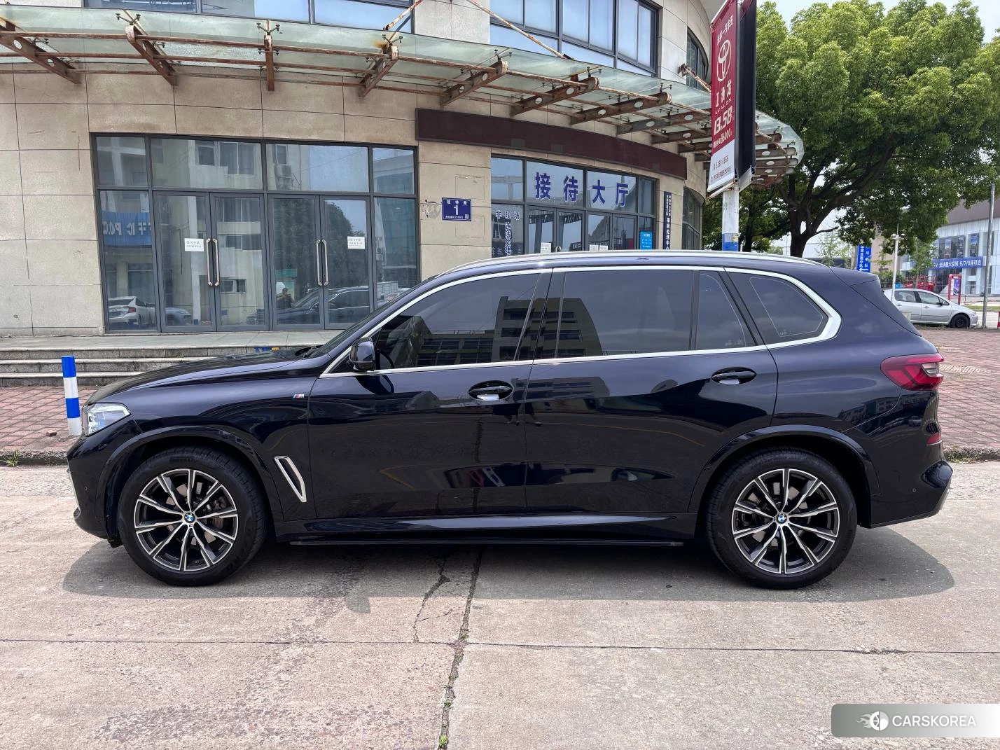 BMW X5 2022 Черный из Китая, фото 4
