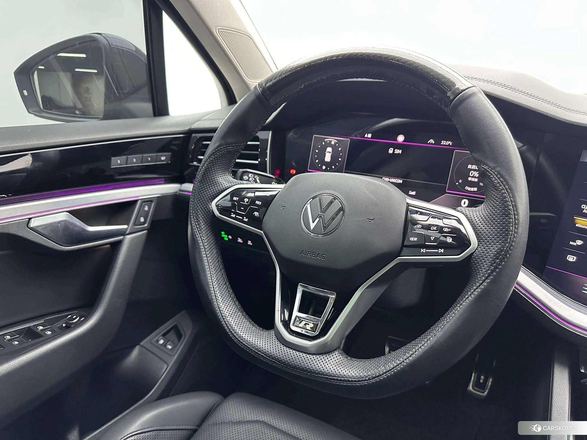 Volkswagen Touareg PHEV id 4420083 из Китая 20
