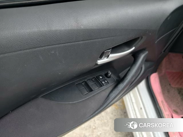 Toyota Corolla id 4258766 из Китая 10
