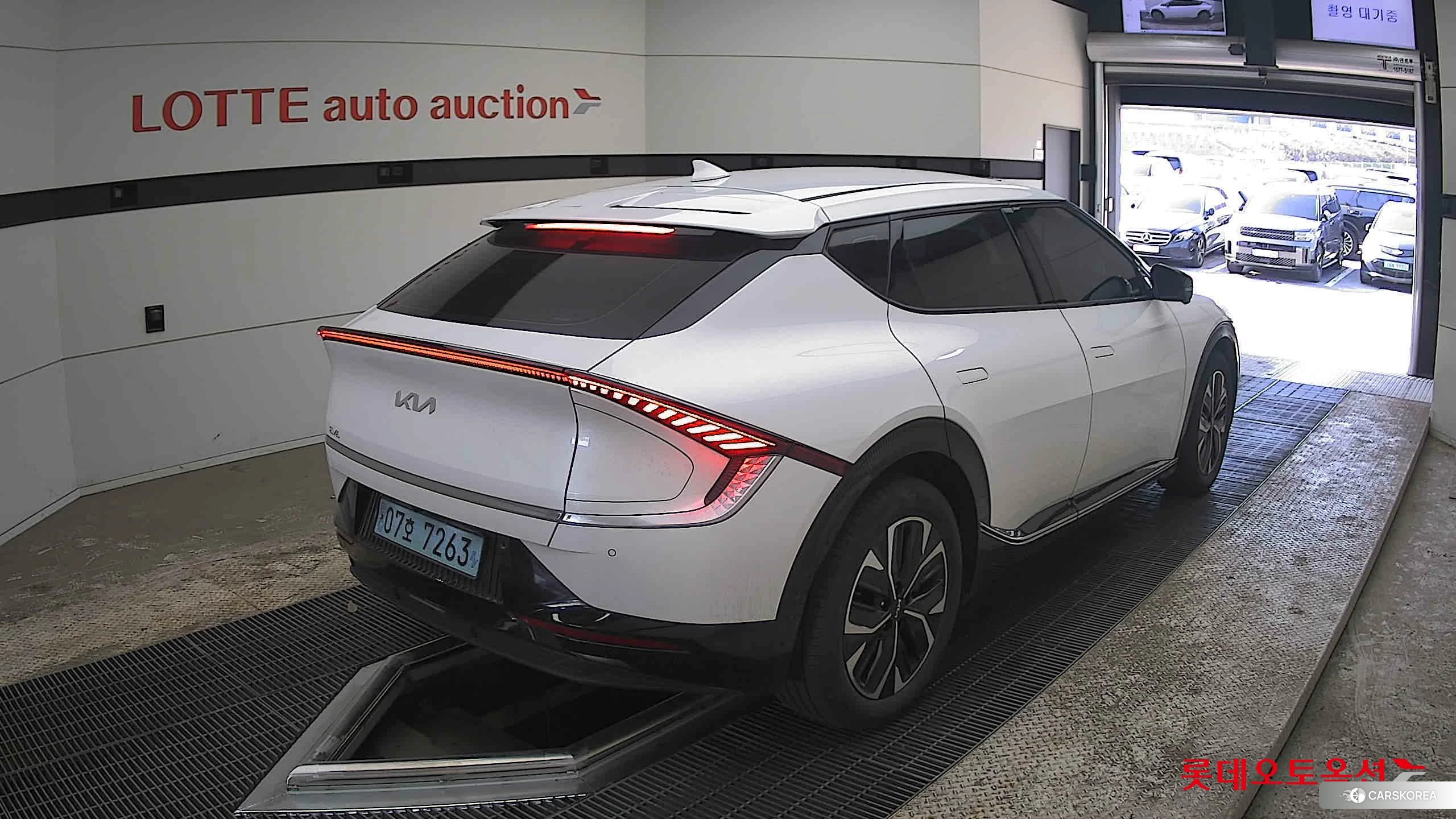 Kia EV6 id 3882151 из Кореи 32