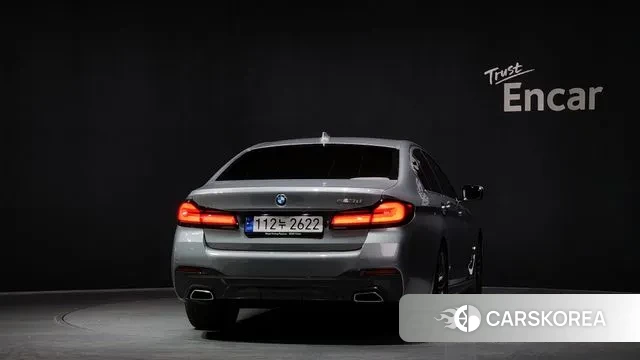 BMW 5 Series (G30) id 3763951 из Кореи 14