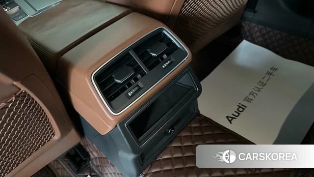 Audi A6L id 4207903 из Китая 11