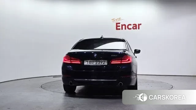 BMW 5 Series (G30) id 3292010 из Кореи 14