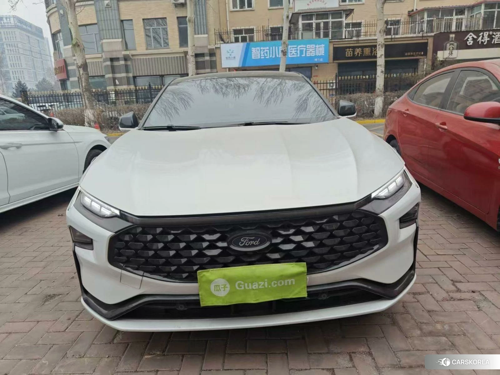 Ford Mondeo 2022 Белый из Китая, фото 4