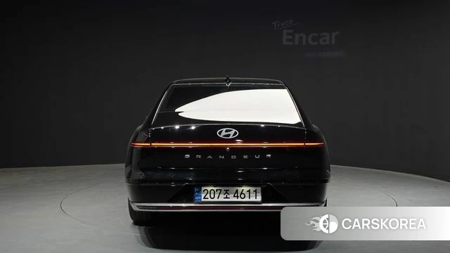 Hyundai Grandeur Hybrid (GN7) id 4281446 из Кореи 28