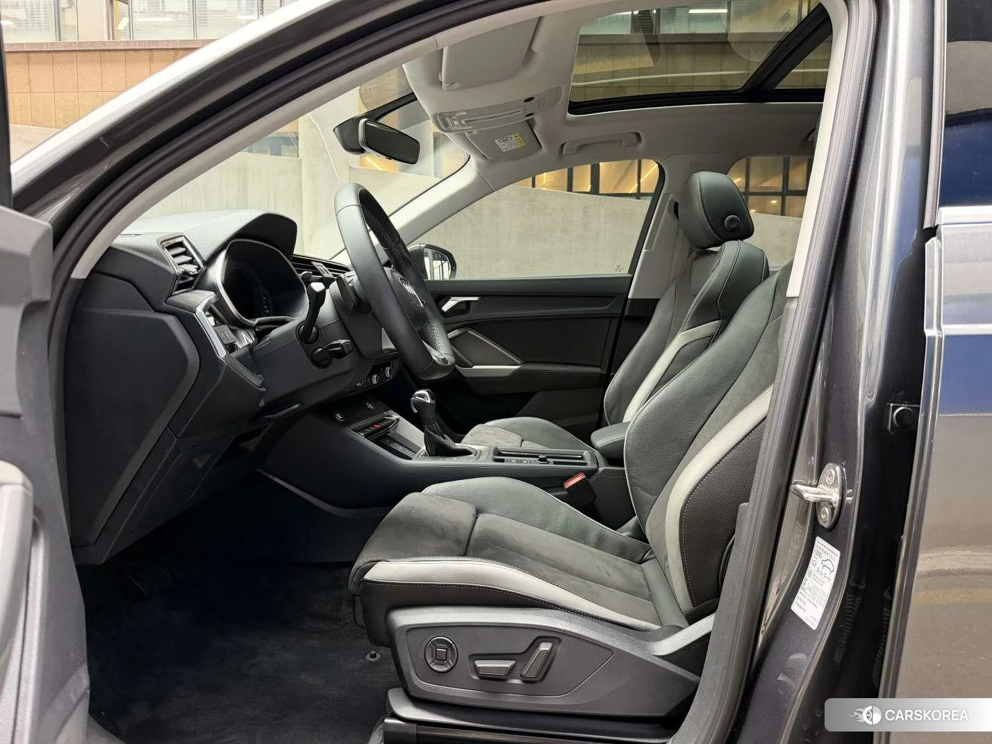 Audi Q3 id 4492613 из Китая 9